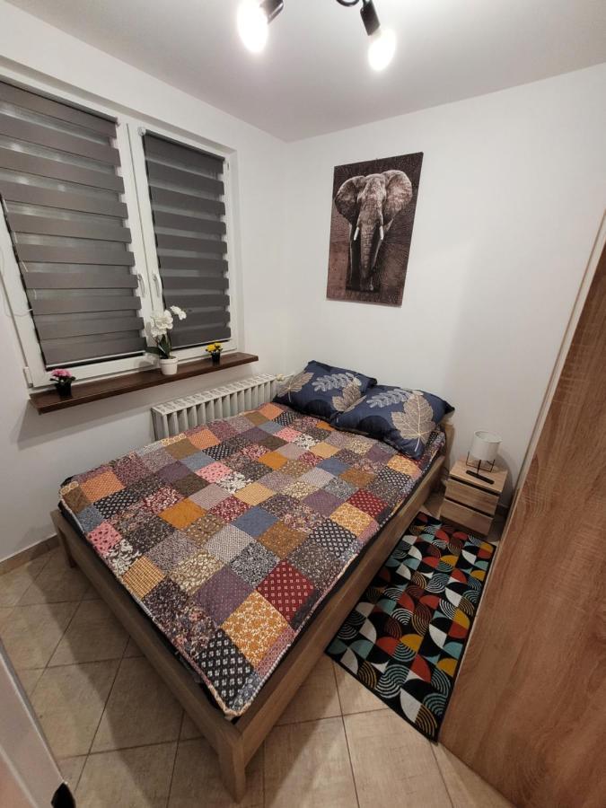 Apartament Leon Walbrzych Exterior photo